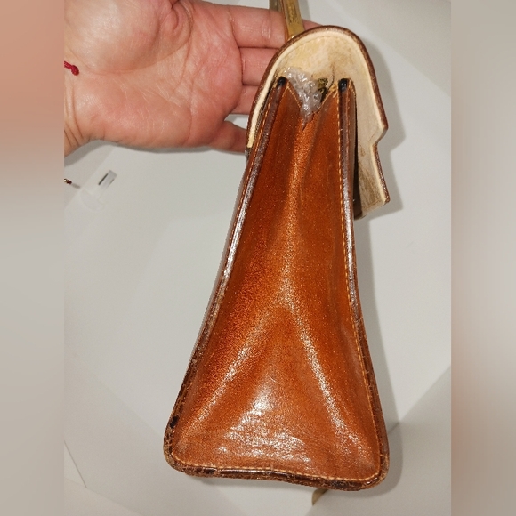 Rare 1970s Vintage FURLA structured kelly-like bag - Picture 7 of 13